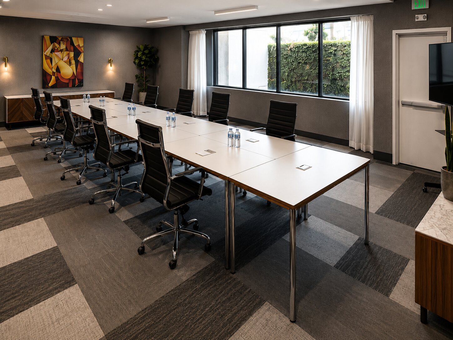 Jade Meeting Room