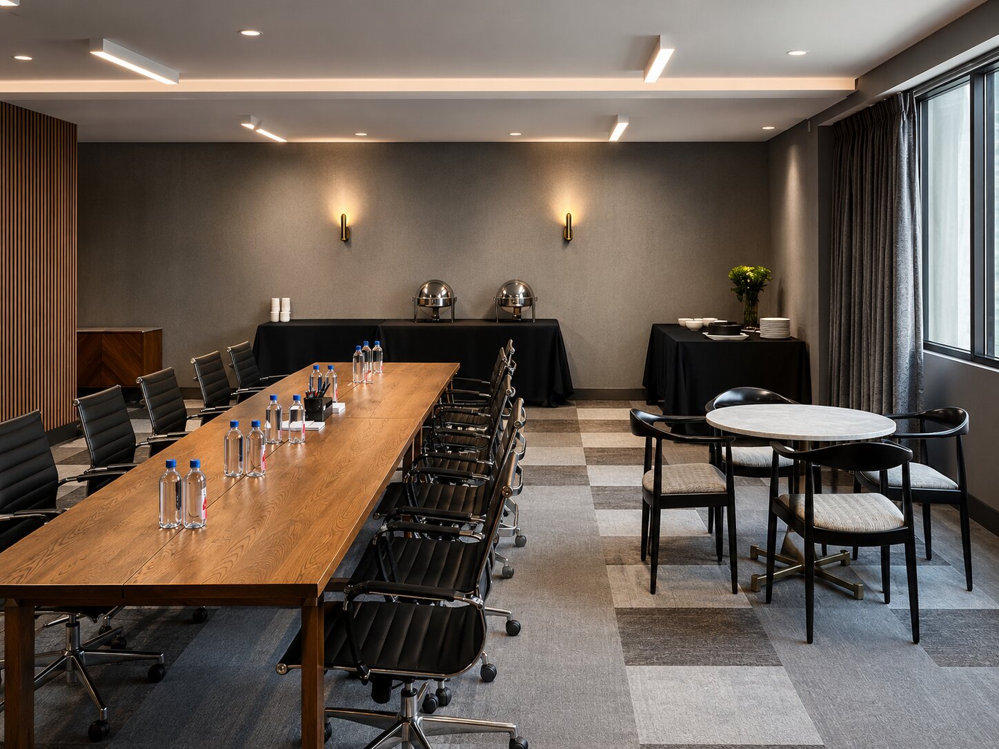 Onyx Meeting Room